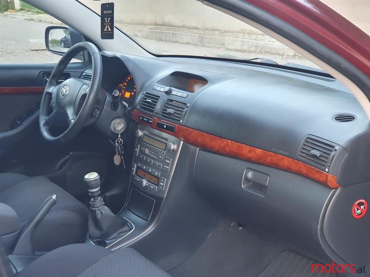 2006' Toyota Avensis photo #4