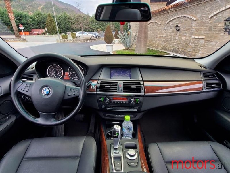 2009' BMW X5 M photo #4