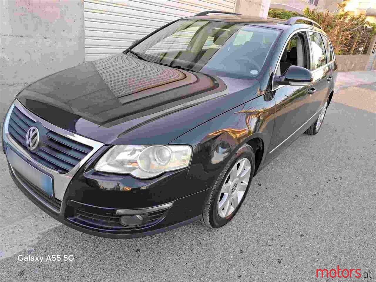 2007' Volkswagen Passat photo #2