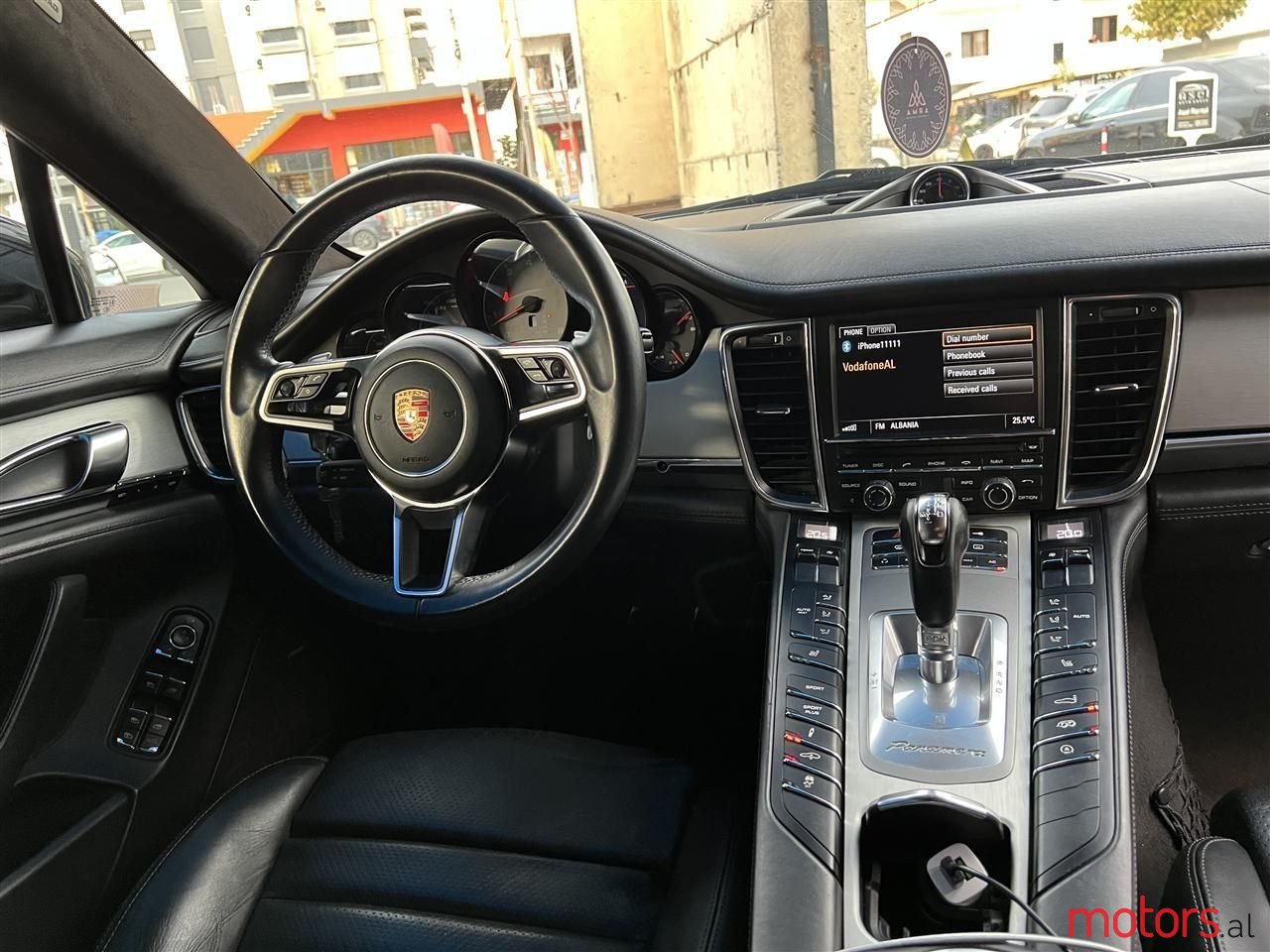 2010' Porsche Panamera photo #5