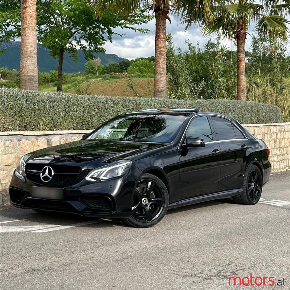 2010' Mercedes-Benz E 350 photo #5