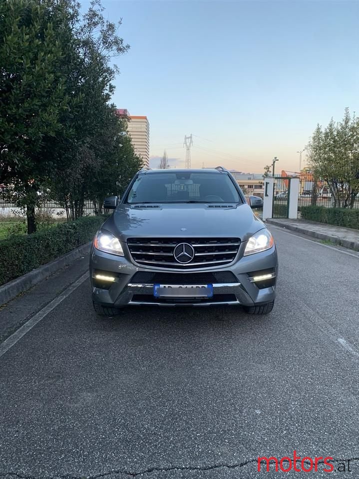 2013' Mercedes-Benz ML 350 photo #6