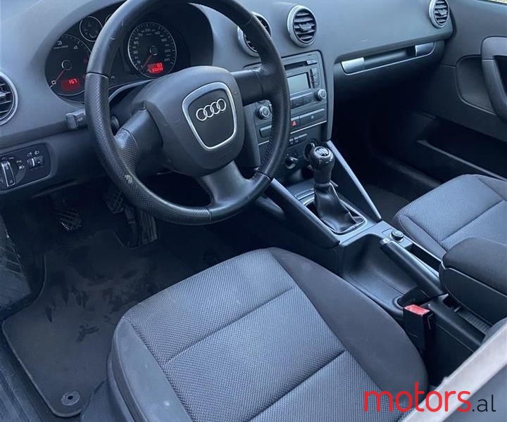2010' Audi A3 photo #2