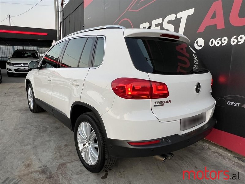 2013' Volkswagen Tiguan photo #4