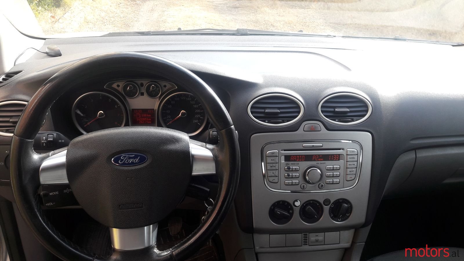 2009' Ford Focus photo #3