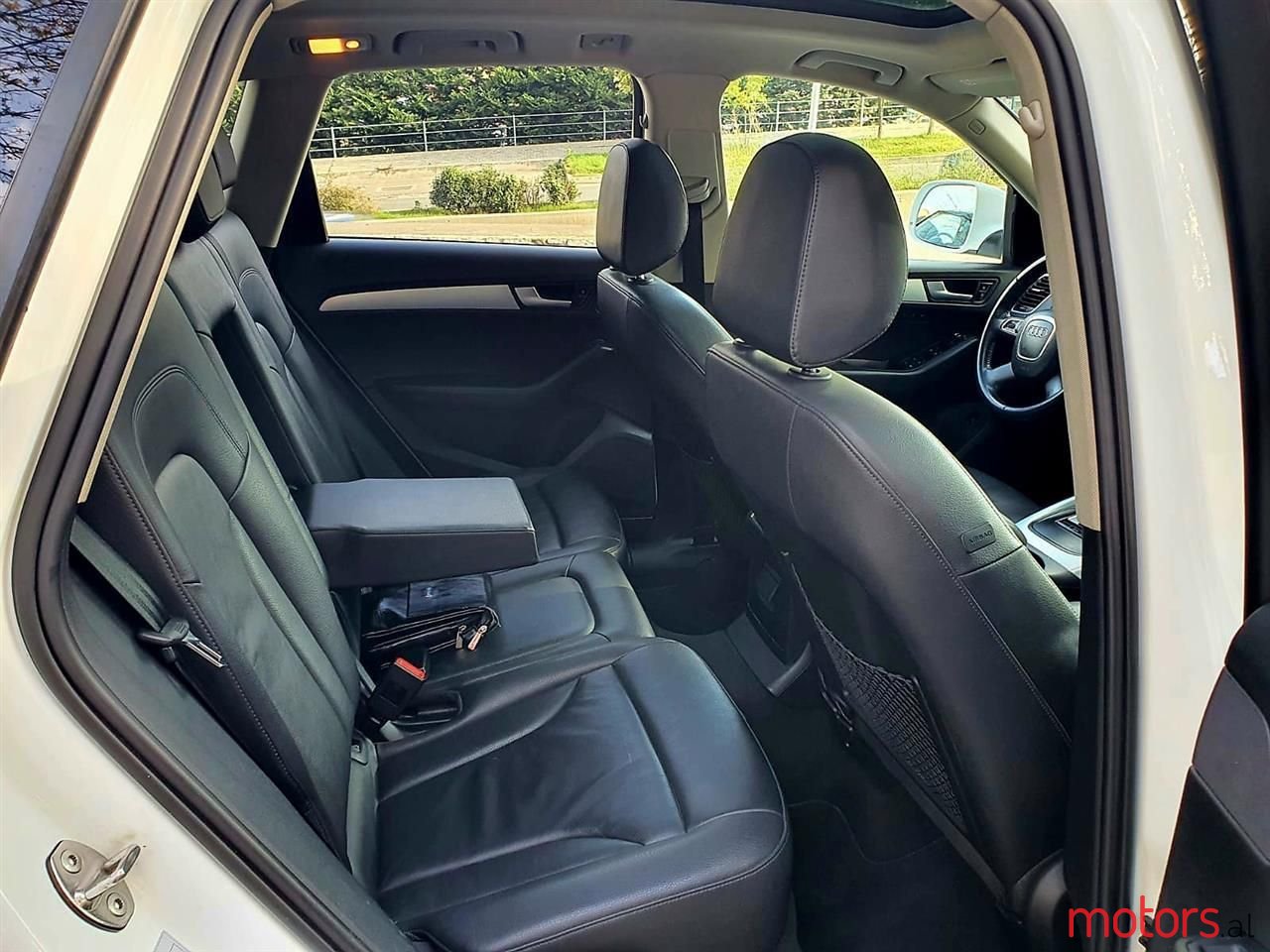 2013' Audi Q5 photo #6