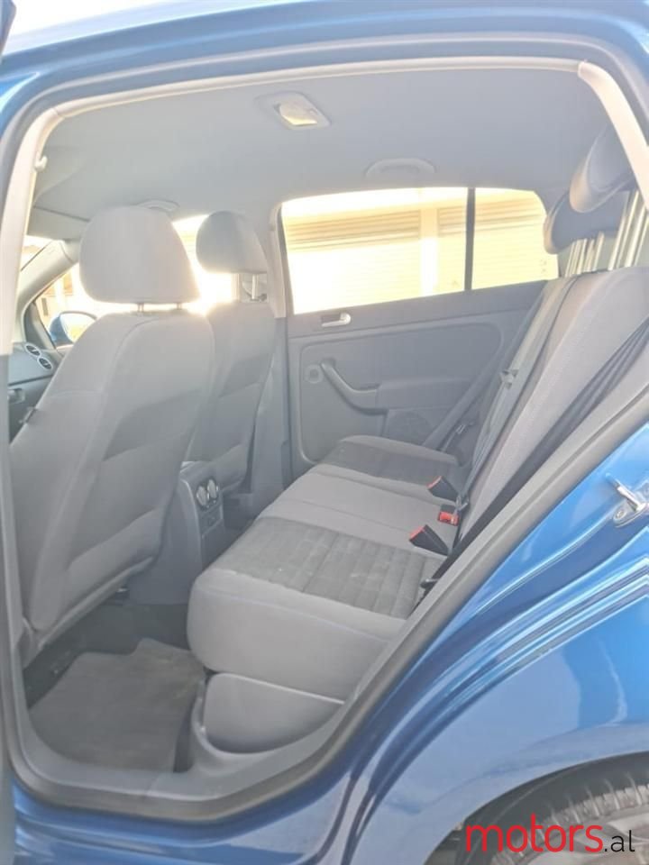 2007' Volkswagen Golf Plus photo #5