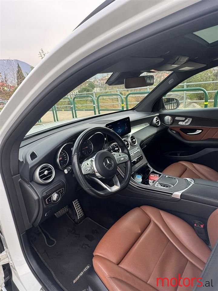 2020' Mercedes-Benz CLC 220 photo #6