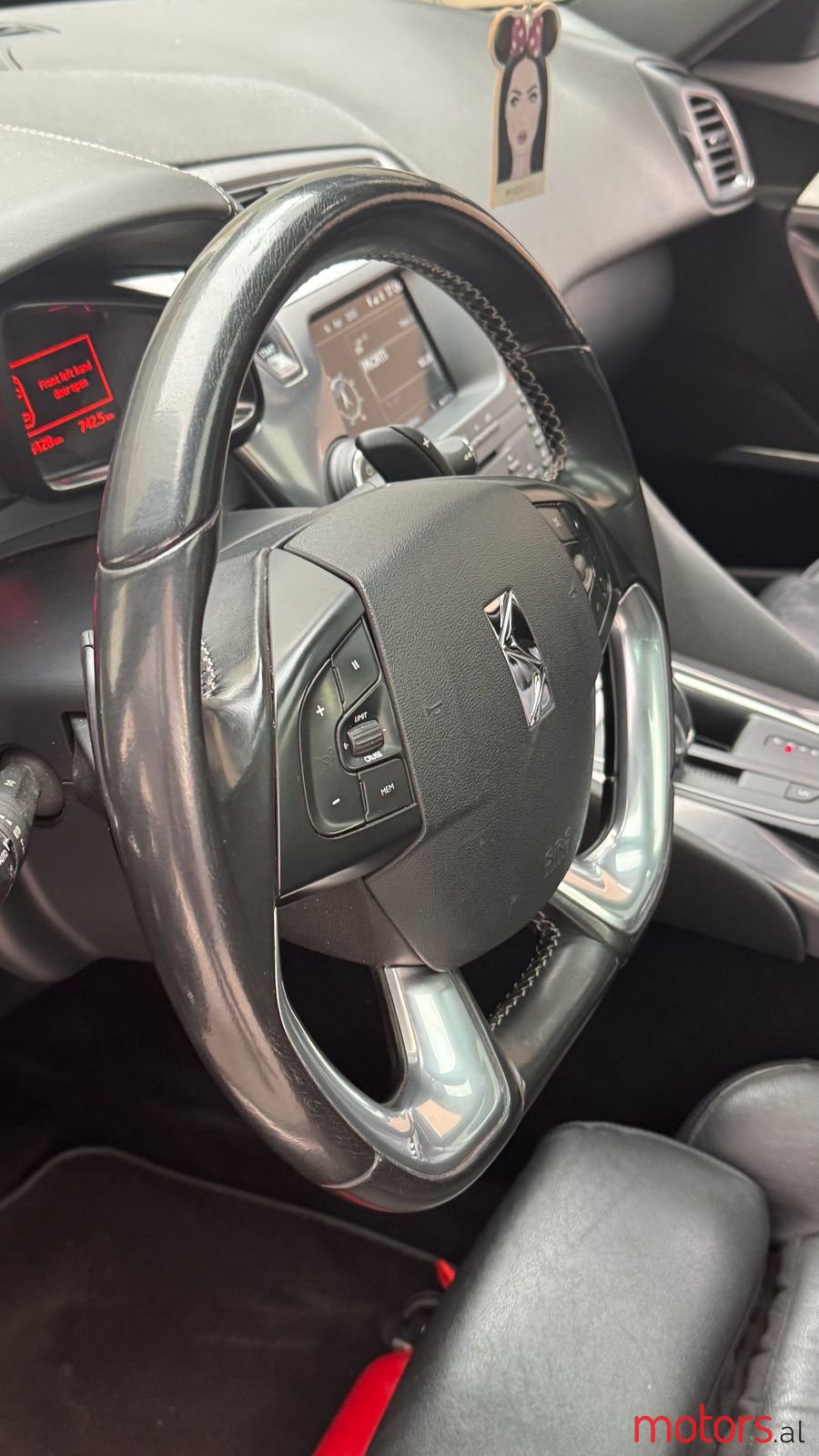 2013' Citroen DS5 photo #2