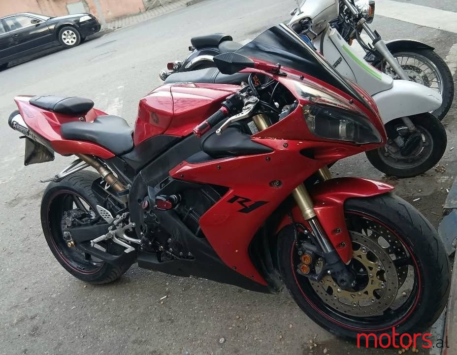 2008' Yamaha R1 1000CC photo #1