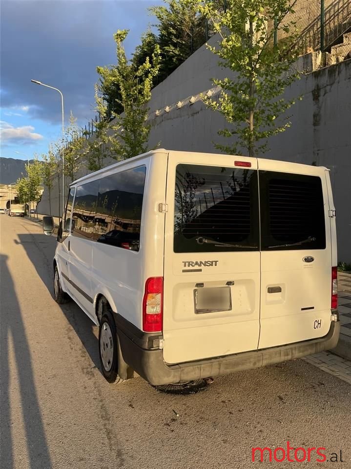 2010' Ford Transit photo #2