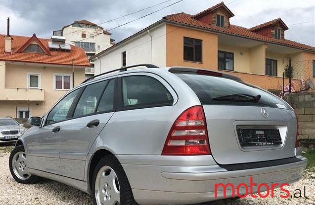 2006' Mercedes-Benz C 220 photo #1