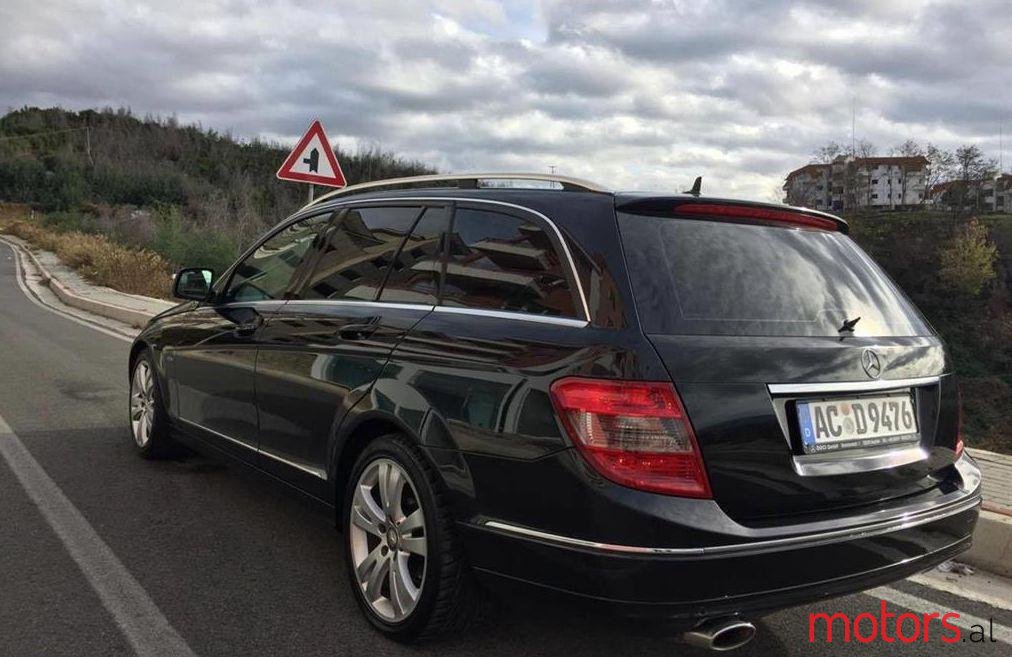 2008' Mercedes-Benz C 220 photo #1