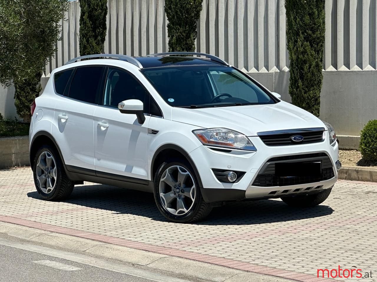 2009' Ford Kuga photo #1