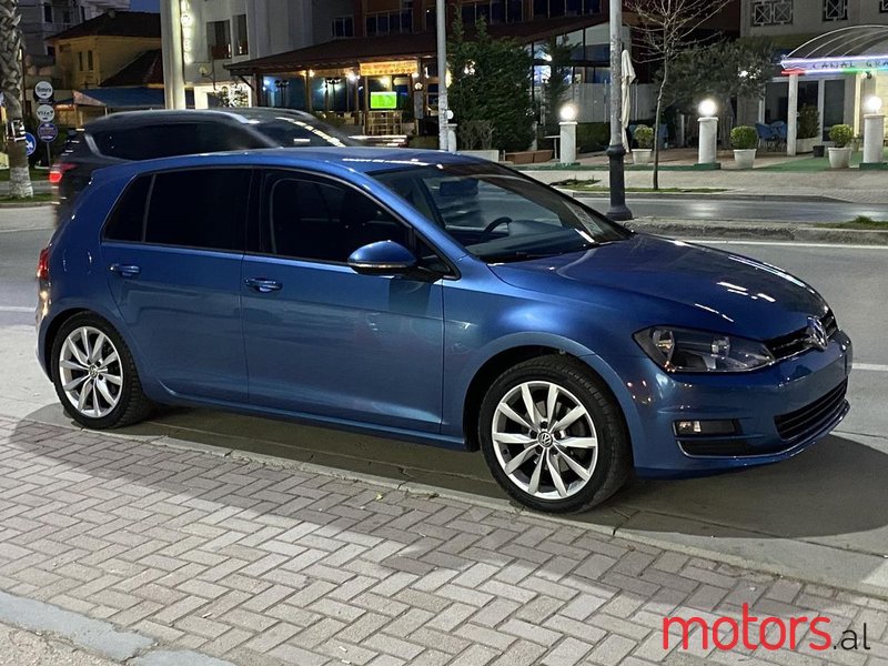 2014' Volkswagen Golf photo #1