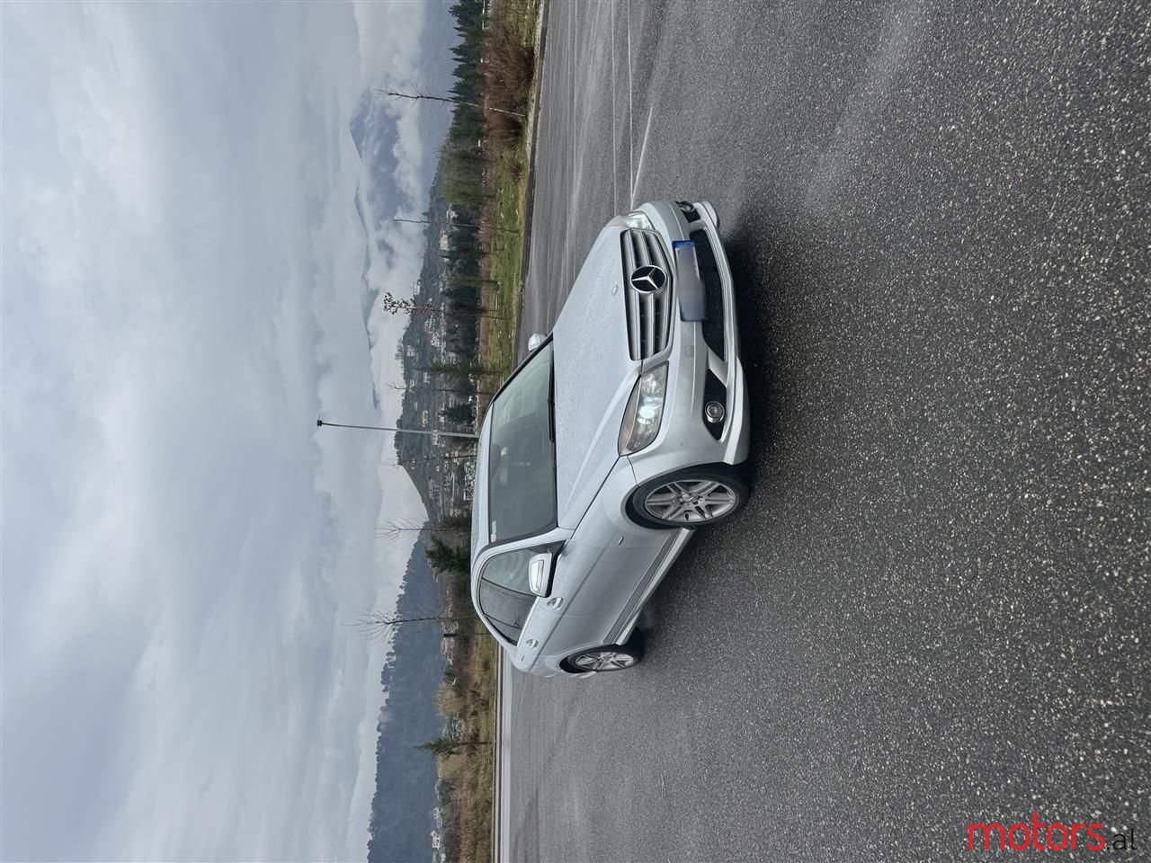 2008' Mercedes-Benz 220 photo #6