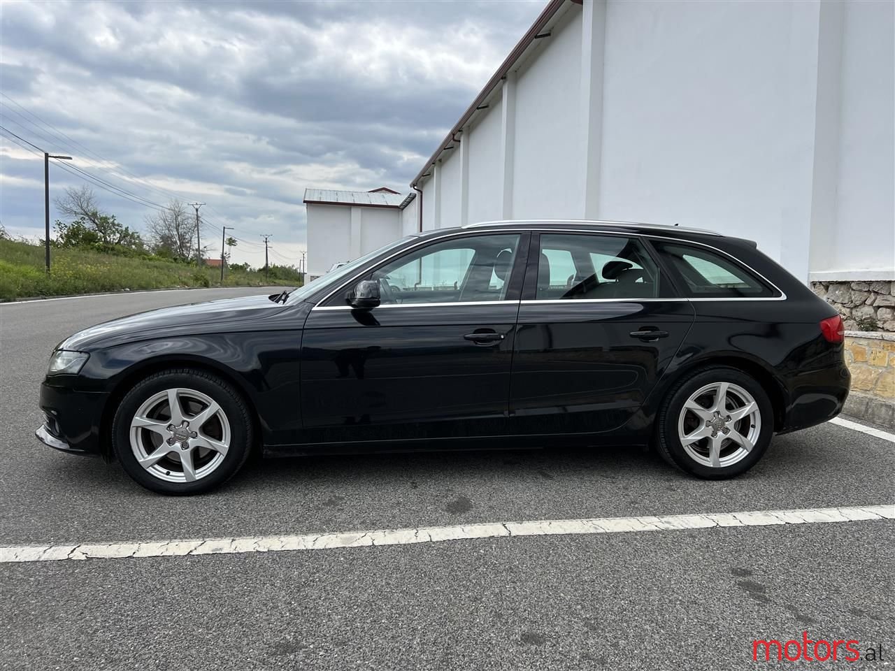 2011' Audi A4 photo #5