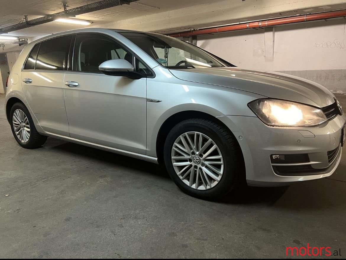 2015' Volkswagen Golf photo #1