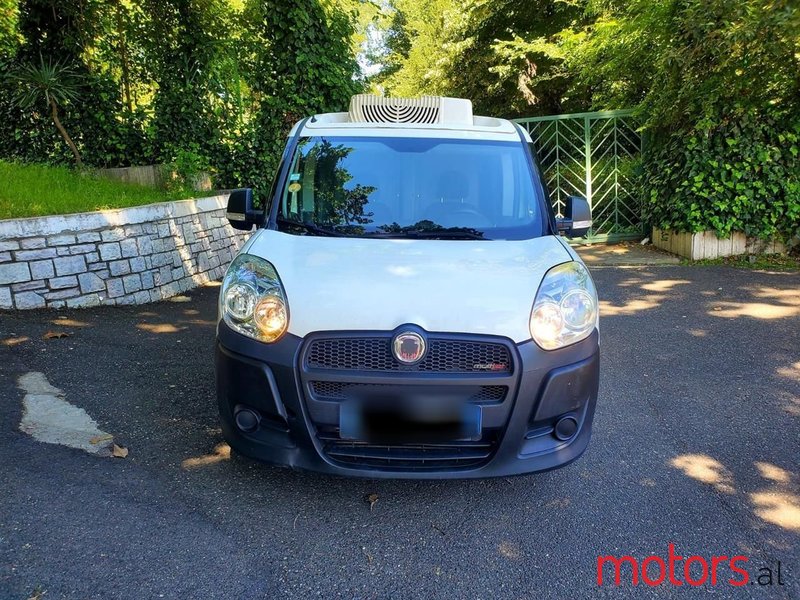 2012' Fiat Doblo photo #2