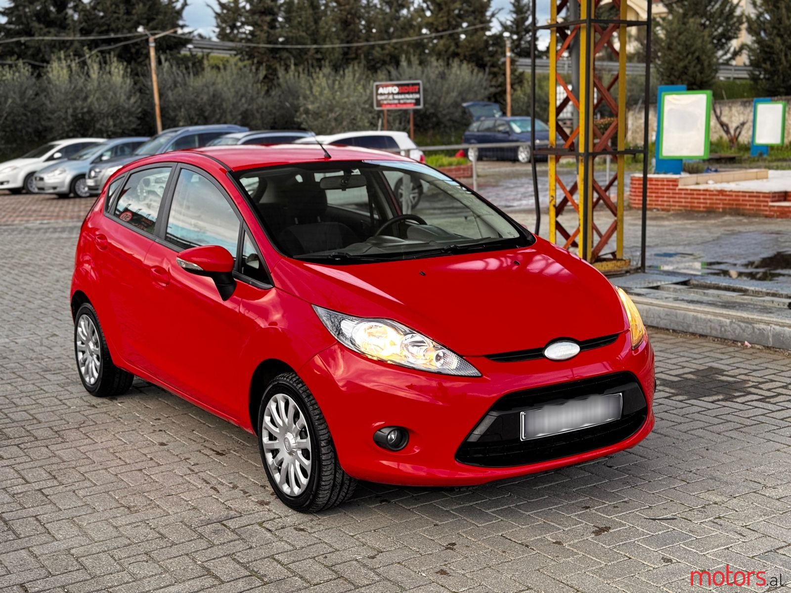 2009' Ford Fiesta photo #2