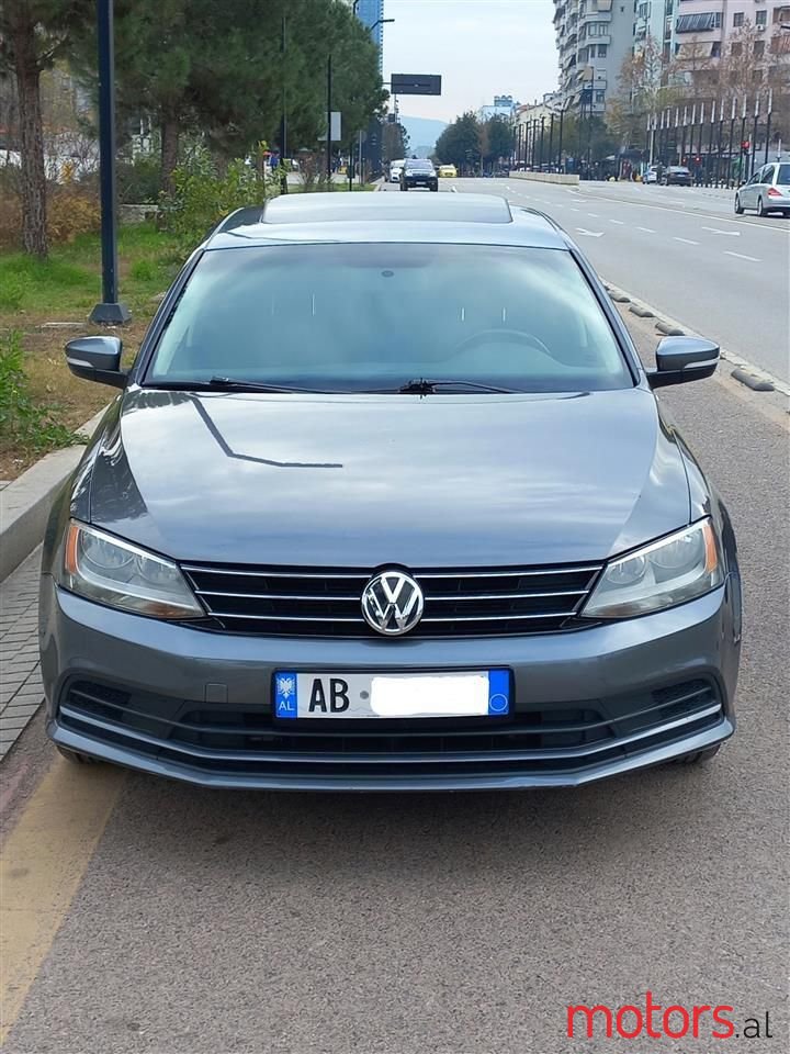 2015' Volkswagen Jetta photo #5