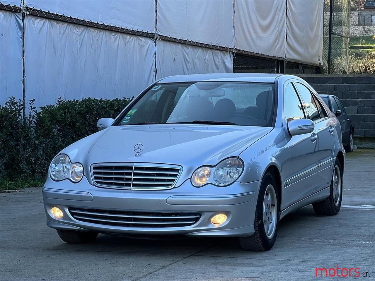 2005' Mercedes-Benz C 180 photo #3