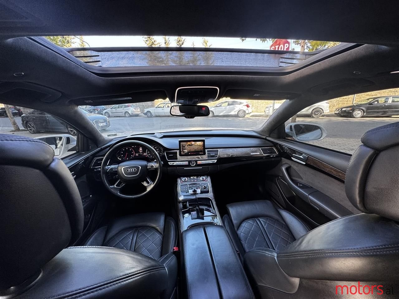 2015' Audi A8 photo #2