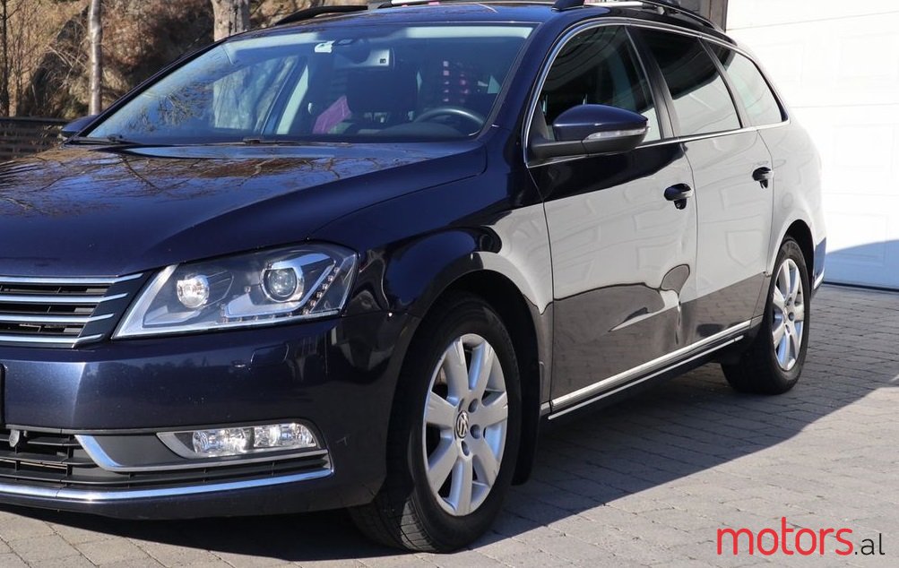 2012' Volkswagen Passat Passat  1.4 photo #3