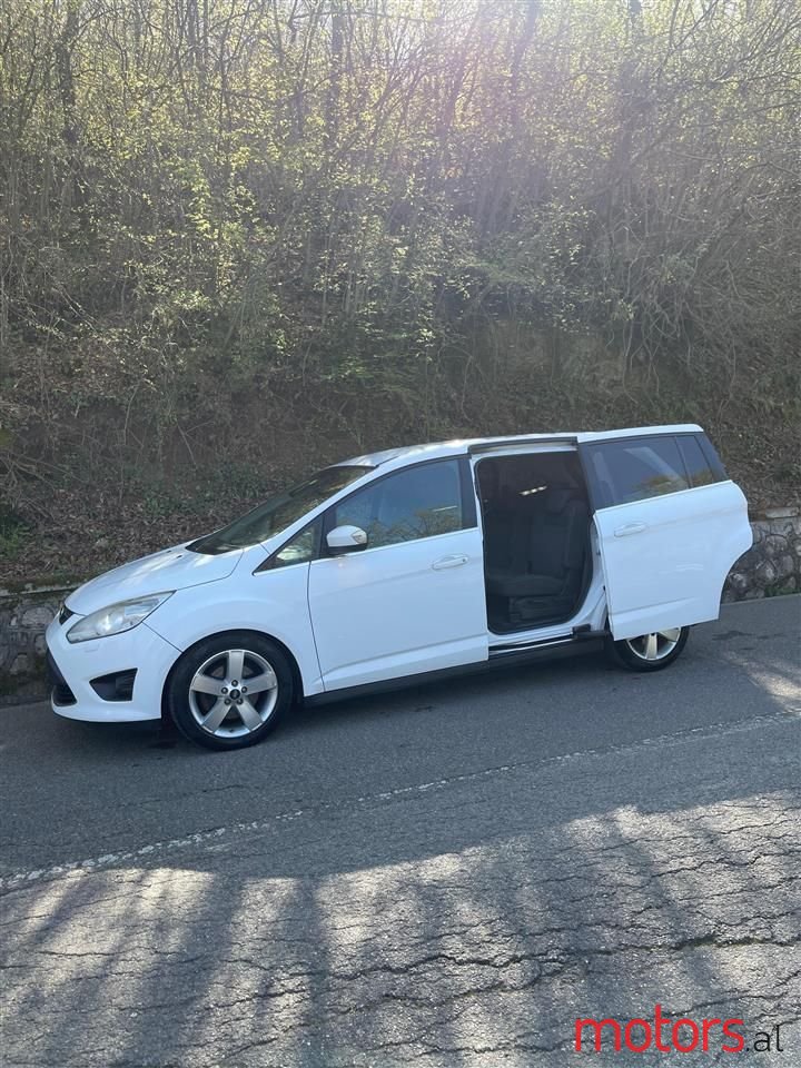 2011' Ford C-MAX photo #4