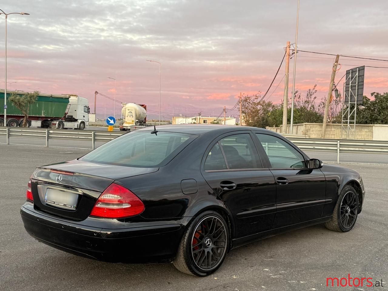 2005' Mercedes-Benz 220 photo #5