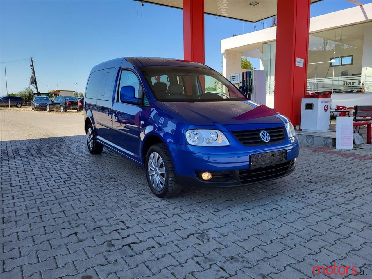 2009' Volkswagen Caddy photo #1