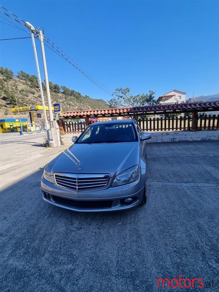 2008' Mercedes-Benz C 200 photo #3