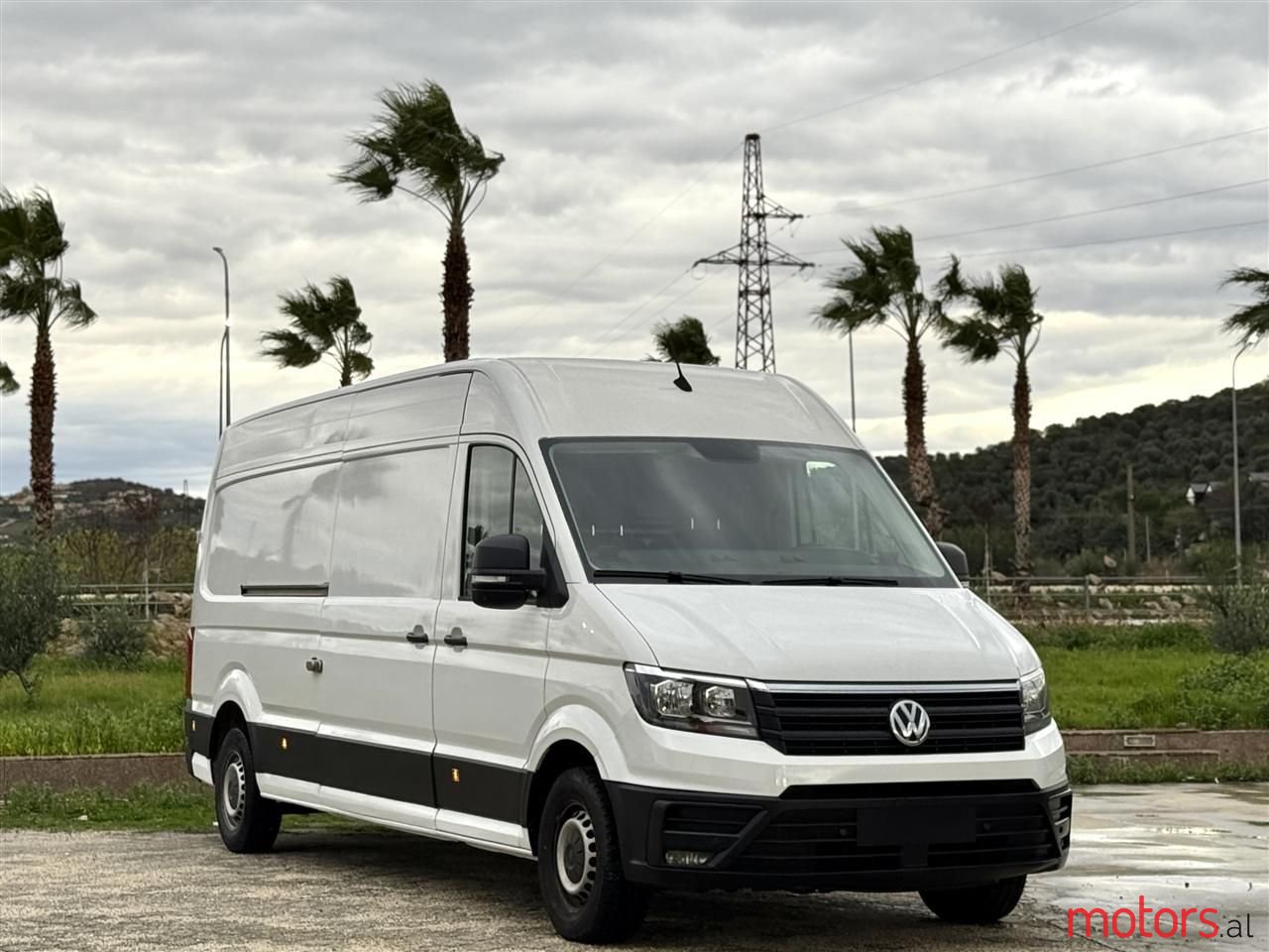 2019' Volkswagen Crafter photo #1