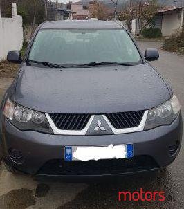 2007' Mitsubishi Outlander photo #3