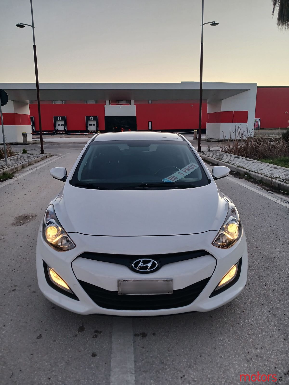 2013' Hyundai i30 photo #1