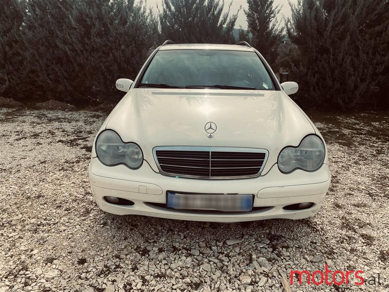 2001' Mercedes-Benz C 200 photo #2