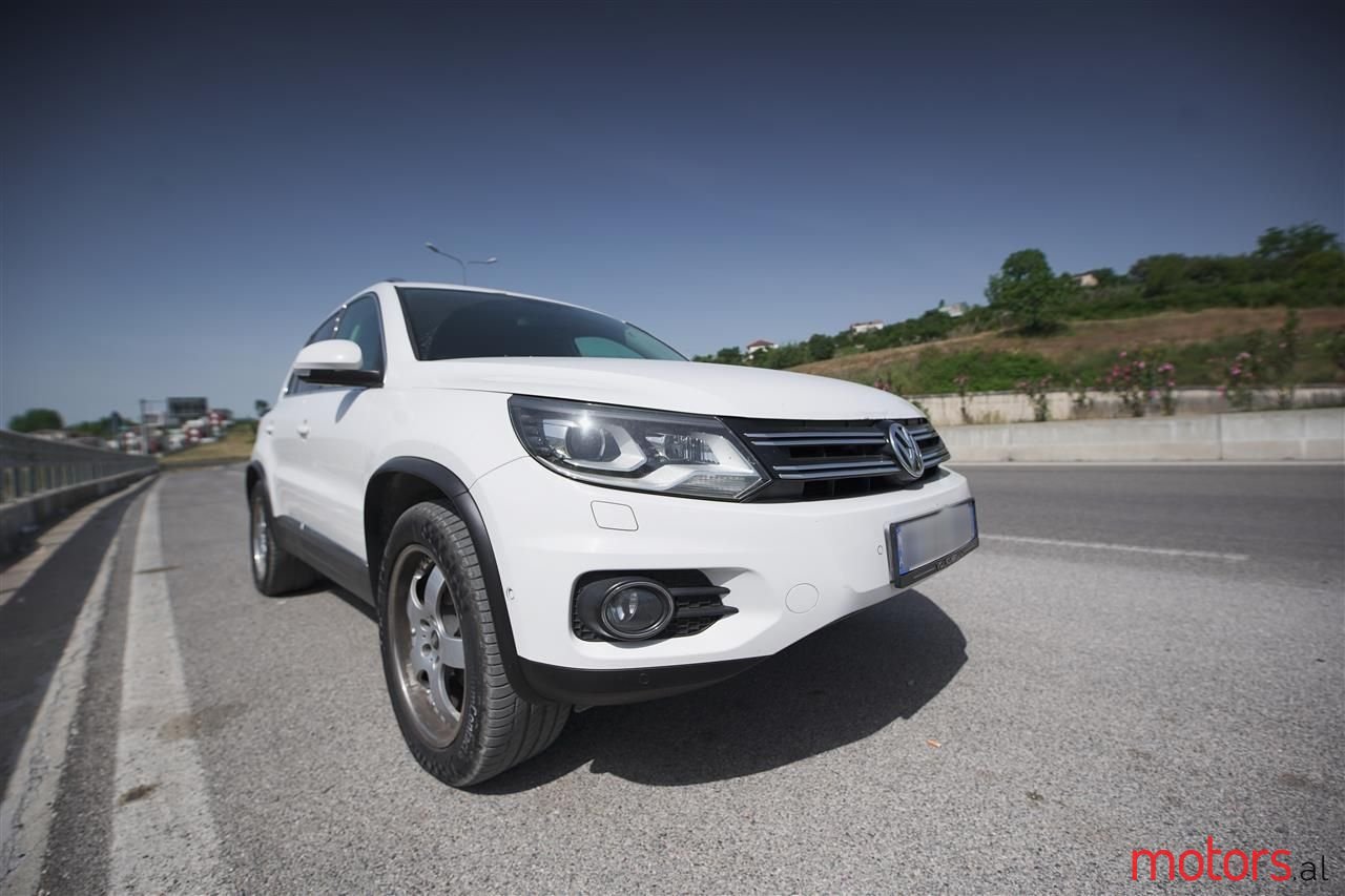 2013' Volkswagen Tiguan photo #4