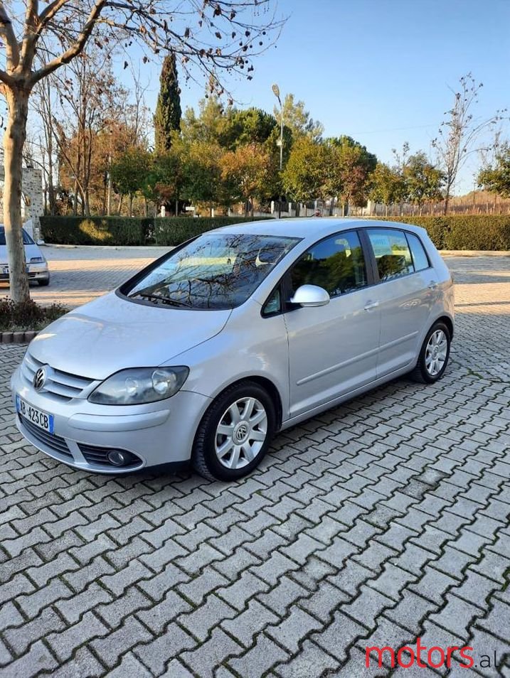 2006' Volkswagen Golf Plus photo #1