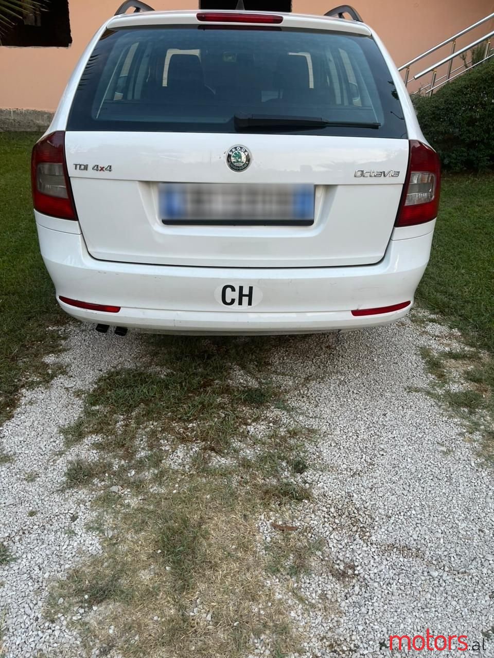 2012' Skoda Octavia photo #3