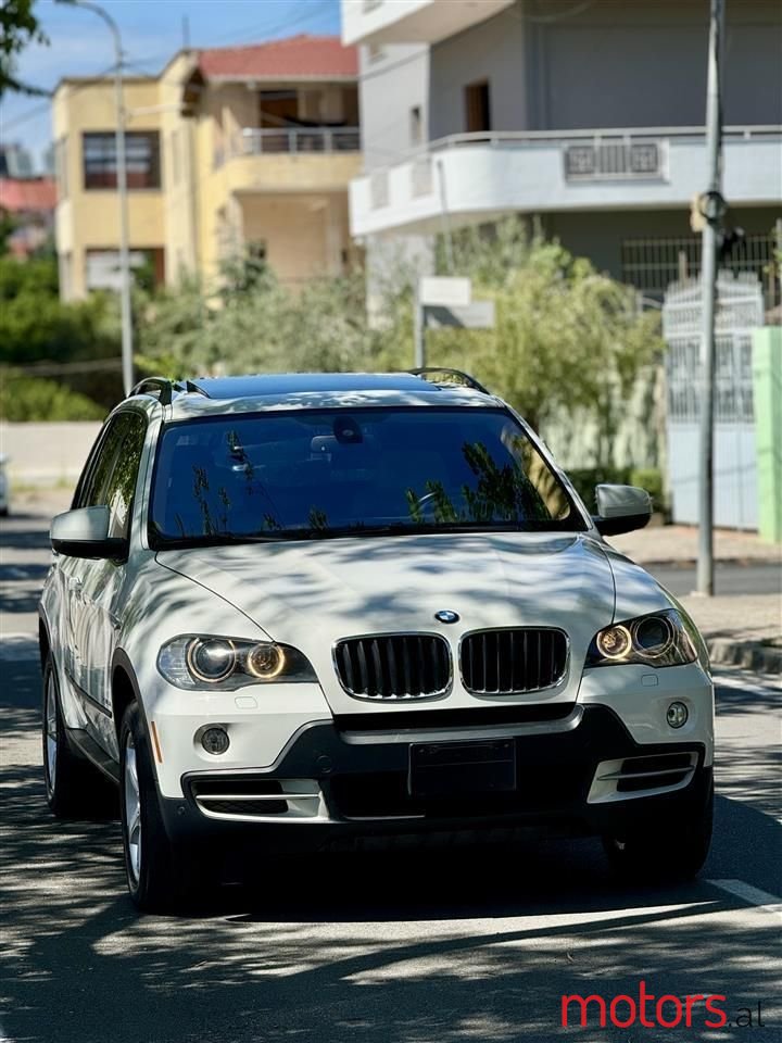 2010' BMW X5 photo #6