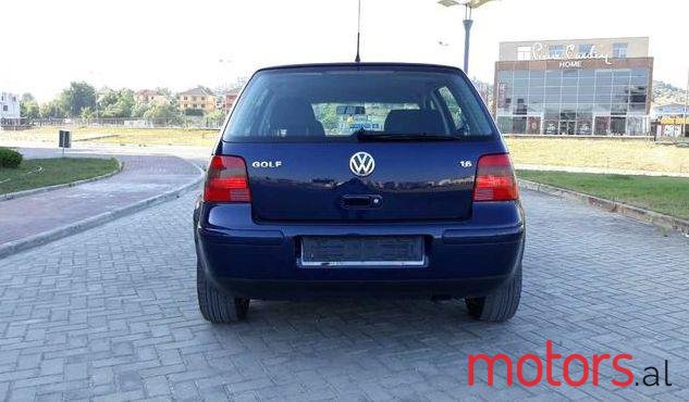 2003' Volkswagen Golf photo #4