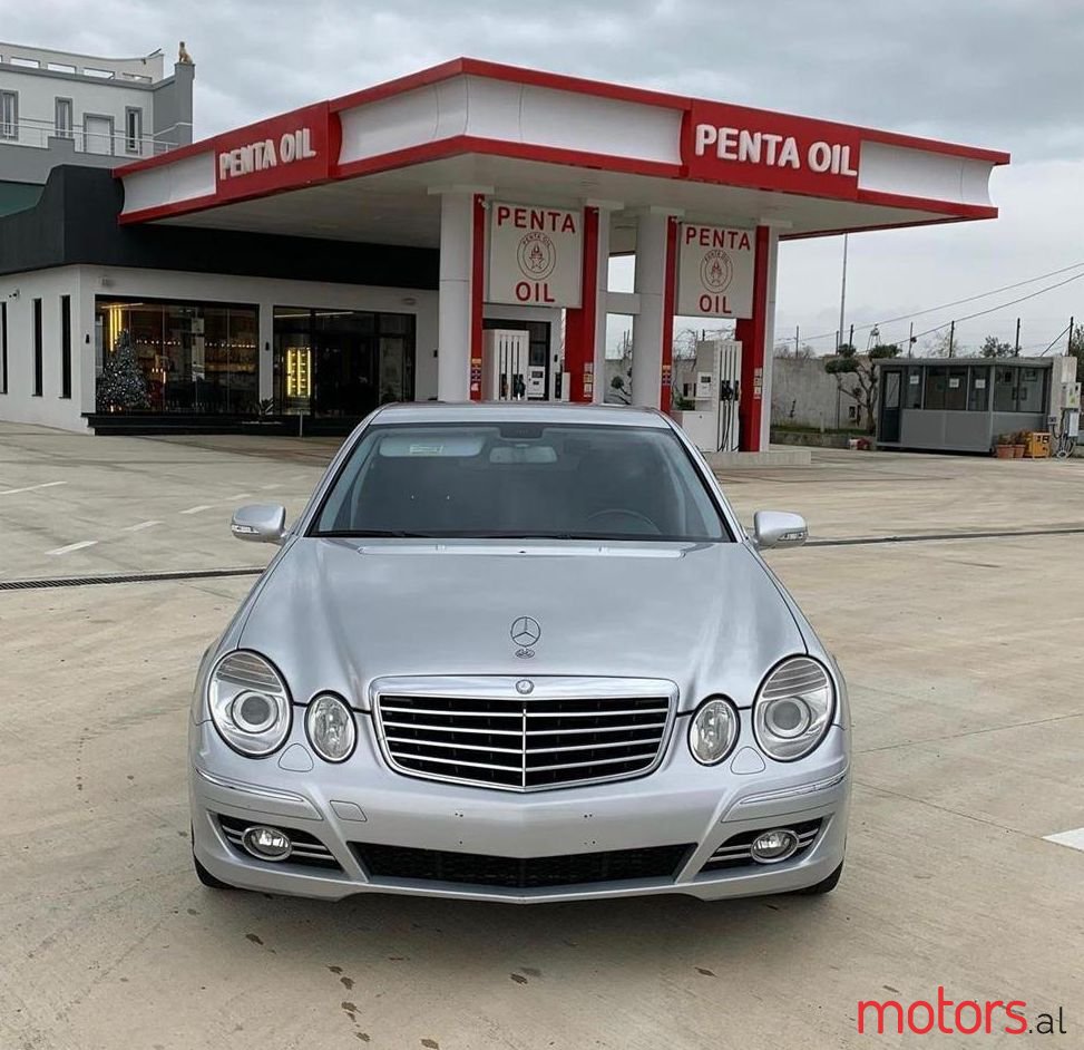 2006' Mercedes-Benz E 320 photo #1