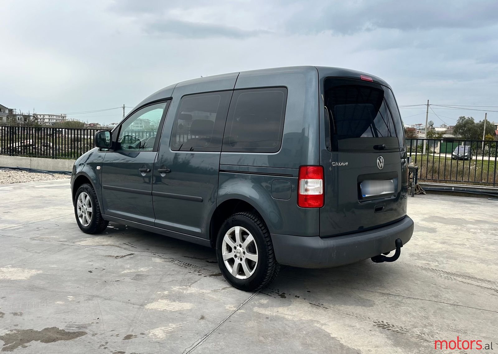 2008' Volkswagen Caddy photo #5