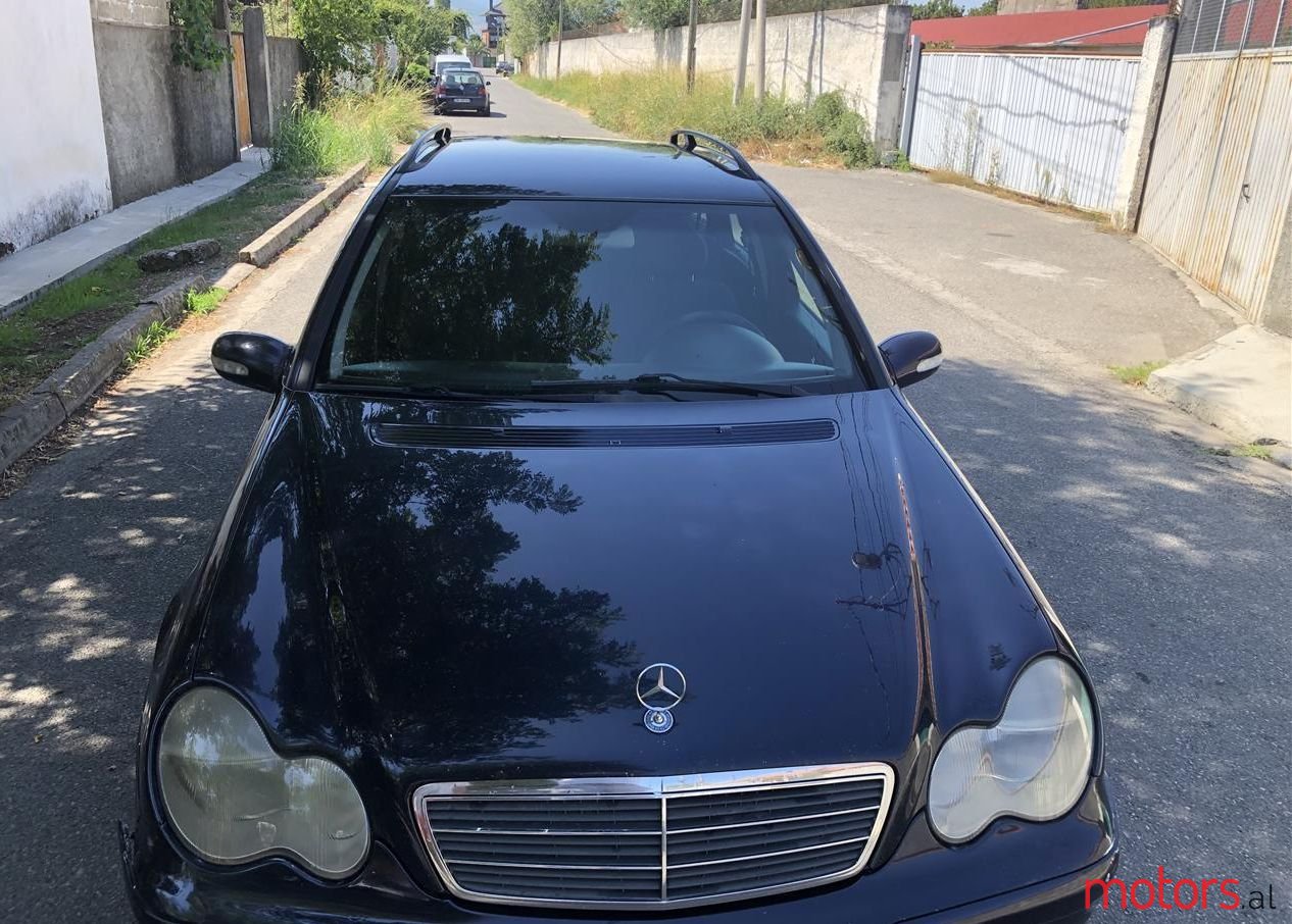 2003' Mercedes-Benz C 200 photo #1