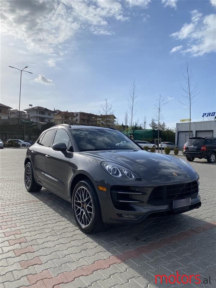 2016' Porsche Macan photo #1