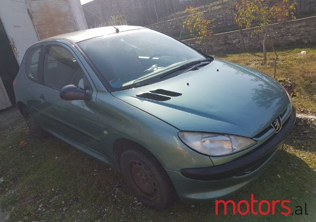 2000' Peugeot 206 photo #3