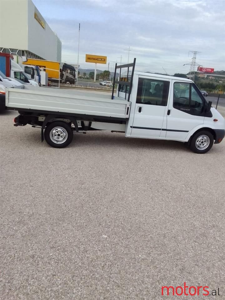 2011' Ford Transit photo #2