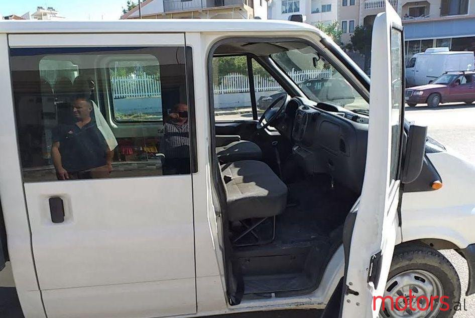 2001' Ford Transit photo #1