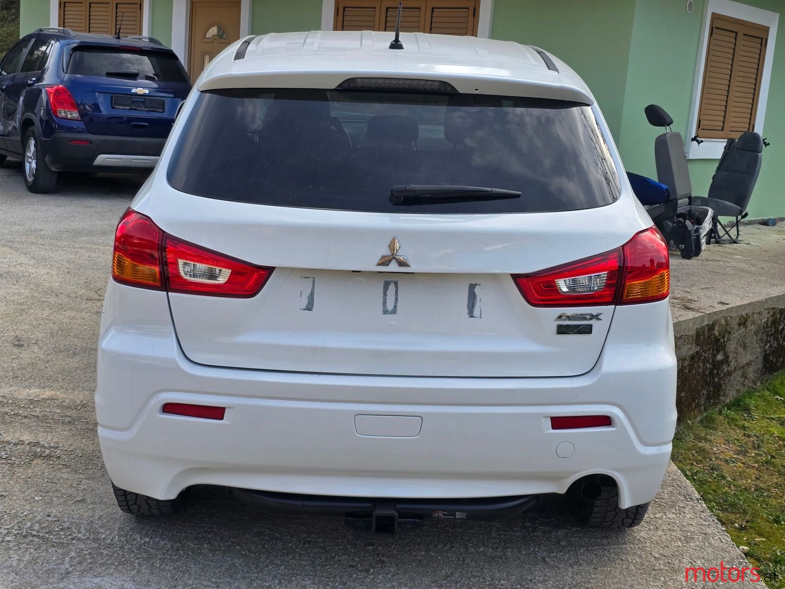 2012' Mitsubishi ASX photo #3