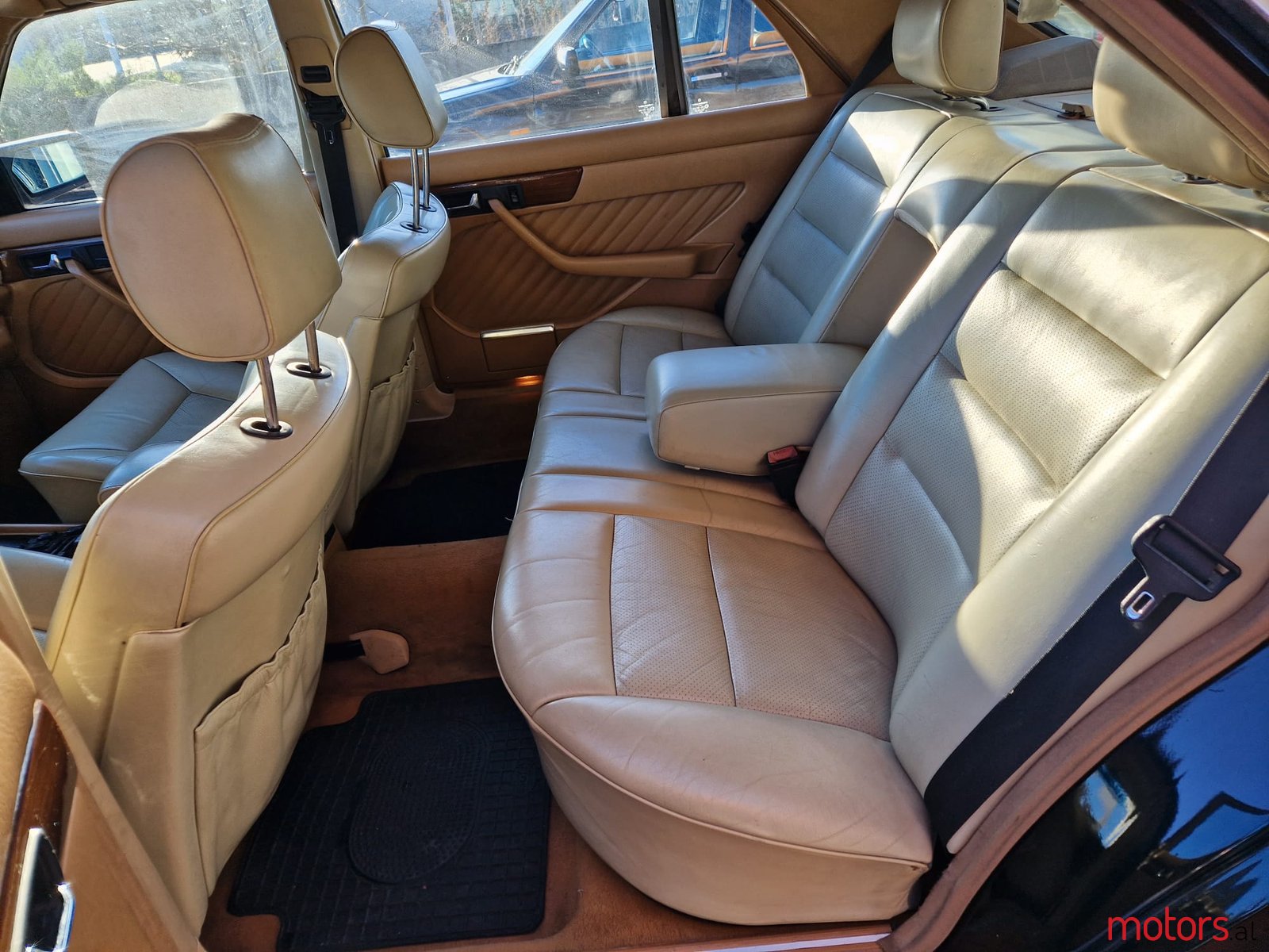 1998' Mercedes-Benz 350 photo #5